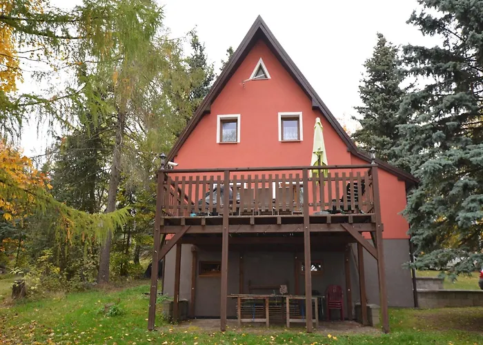 House In Bohemian Near Slope *